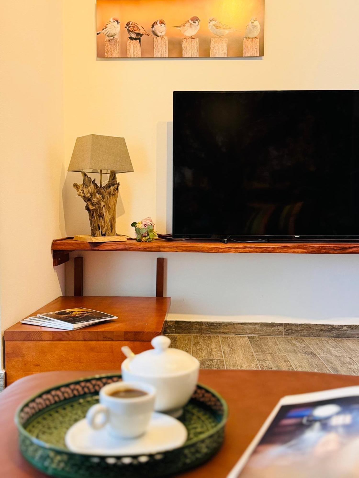 Apartment With A Terrace Forest Home Lullula Veprinac Εξωτερικό φωτογραφία