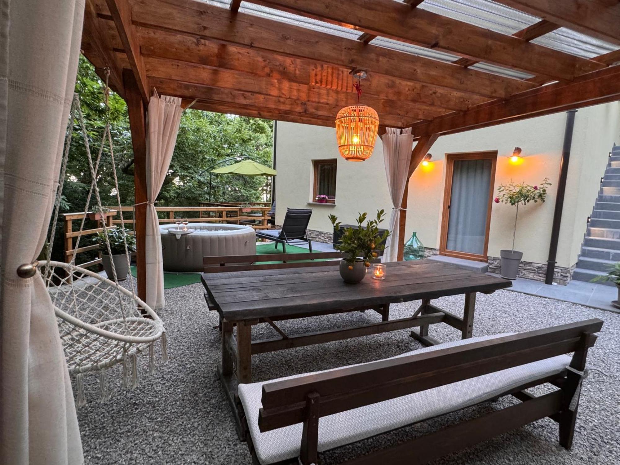 Apartment With A Terrace Forest Home Lullula Veprinac Εξωτερικό φωτογραφία