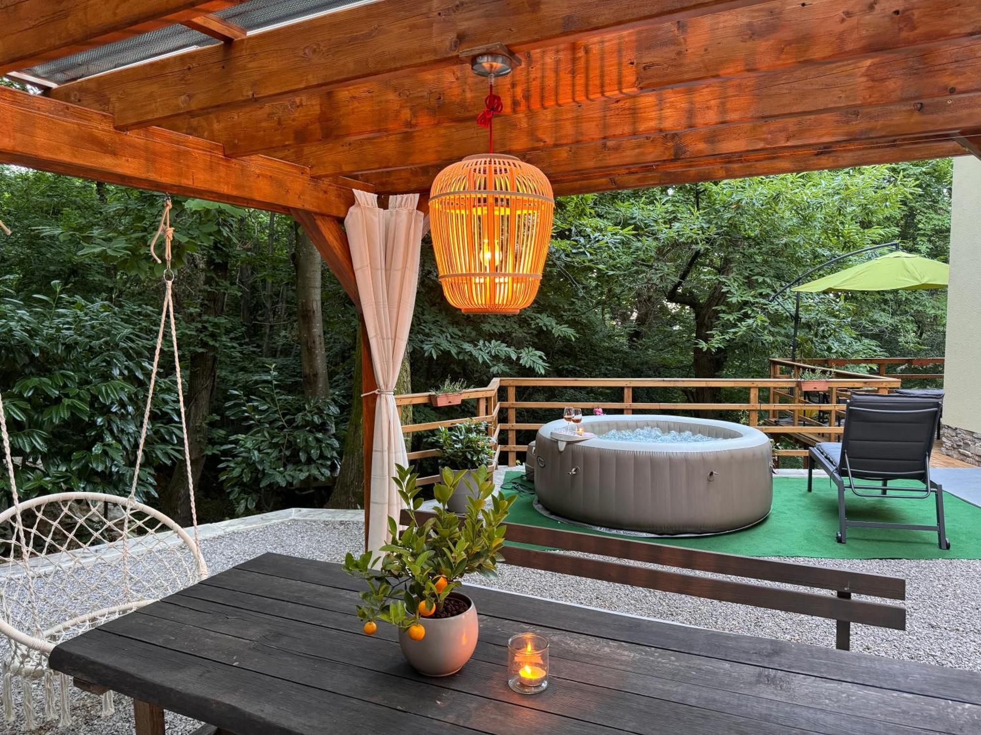 Apartment With A Terrace Forest Home Lullula Veprinac Εξωτερικό φωτογραφία